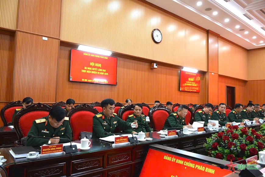 Đảng ủy Binh chủng Pháo binh ra Nghị quyết lãnh đạo thực hiện nhiệm vụ năm 2025