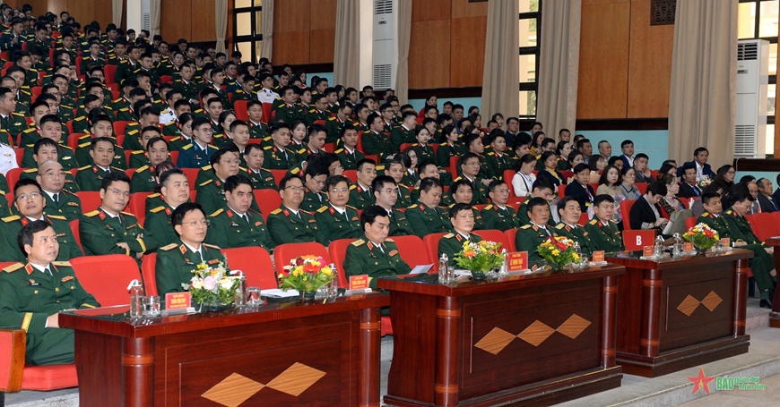 Học viện Kỹ thuật Quân sự tổ chức Lễ tốt nghiệp cho 390 học viên