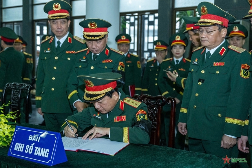 Cử hành trọng thể Lễ viếng đồng chí Đại tướng Nguyễn Quyết