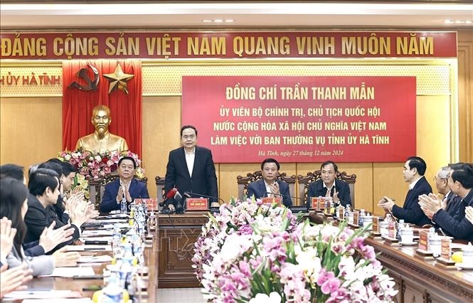 Chủ tịch Quốc hội Trần Thanh Mẫn làm việc với Ban Thường vụ Tỉnh ủy Hà Tĩnh