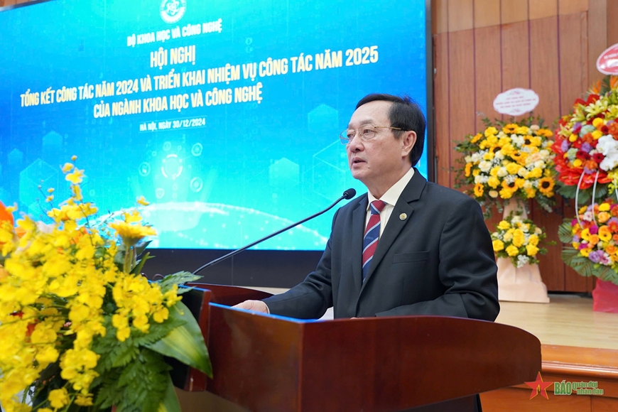 Đột phá phát triển khoa học, công nghệ, đổi mới sáng tạo và chuyển đổi số quốc gia