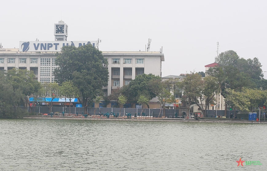 Hà Nội: Khẩn trương hoàn thành các trận địa bắn pháo hoa phục vụ đón năm mới 2025