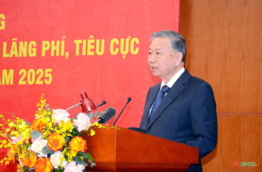 Tổng Bí thư Tô Lâm: Cán bộ ngành Nội chính Đảng phải “chắc - sắc - đắc”