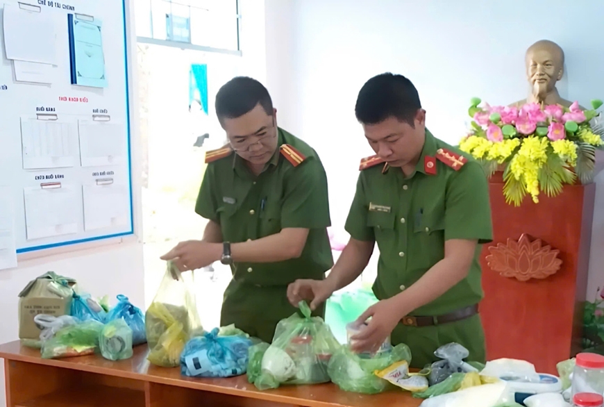 Nguy hiểm việc học sinh tự chế tạo pháo