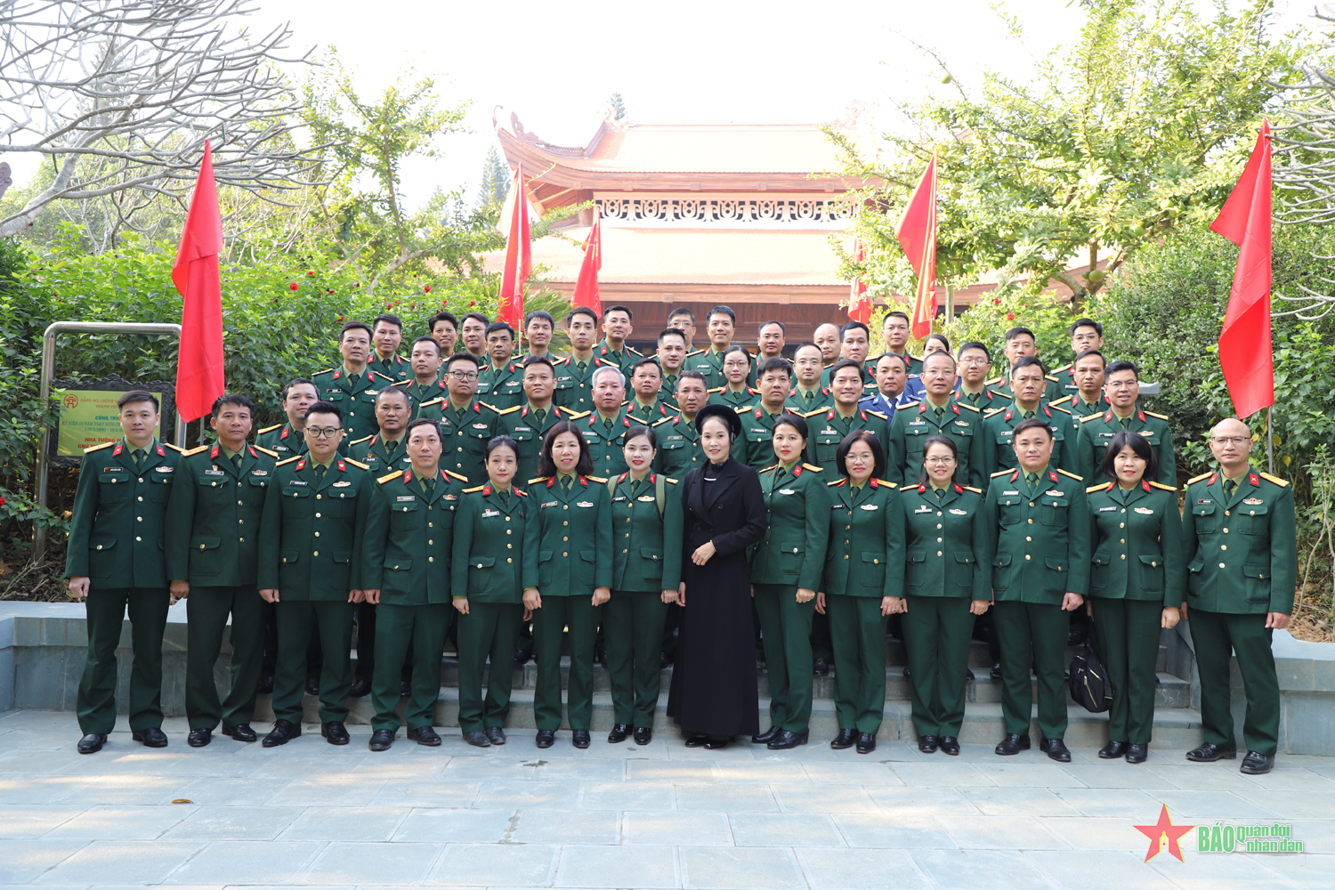 Lớp 2A đào tạo ngắn CTĐ, CTCT tổ chức về nguồn tại ATK Định Hóa, Thái Nguyên  