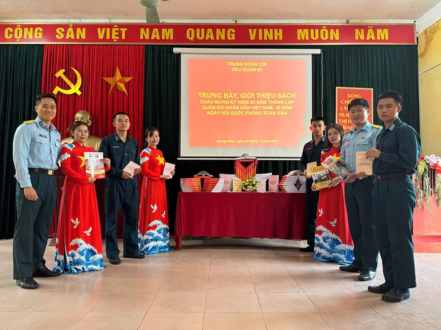 Ngày đầu năm mới ở Trung đoàn hai lần Anh hùng