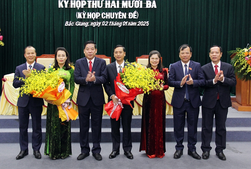 Bầu Chủ tịch HĐND và UBND tỉnh Bắc Giang