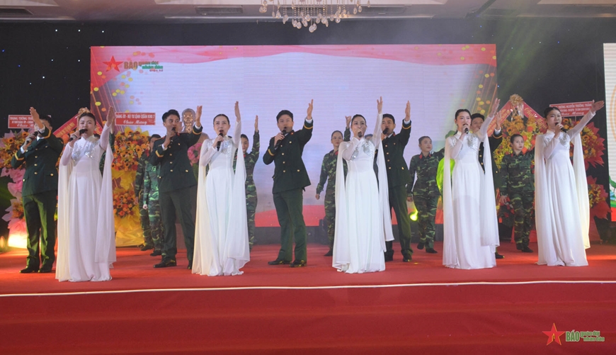 Công ty TNHH MTV Đông Hải (Quân khu 7) đón nhận Huân chương Bảo vệ Tổ quốc hạng Ba​