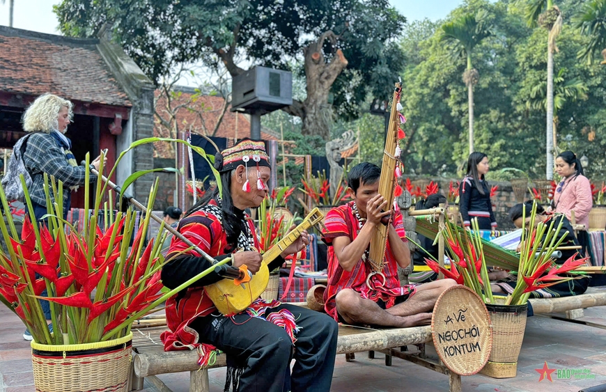 “Quà tặng của nhân gian”
