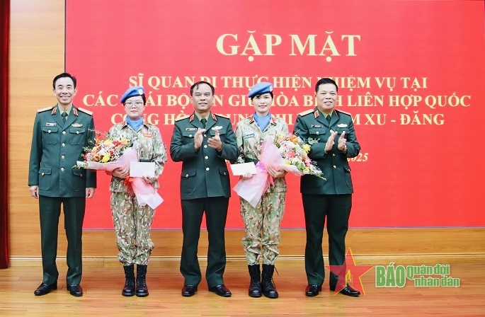 Học viện Chính trị gặp mặt sĩ quan thực hiện nhiệm vụ gìn giữ hòa bình Liên hợp quốc