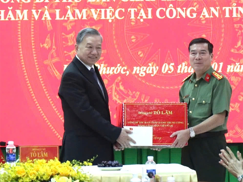 Tổng Bí thư Tô Lâm làm việc với Công an tỉnh Bình Phước