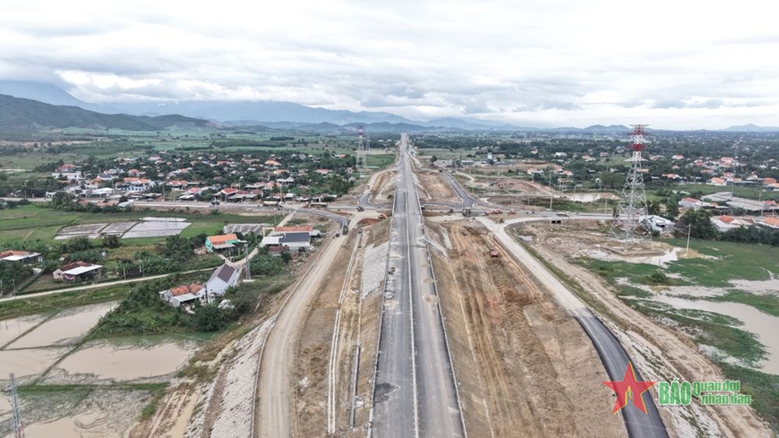 Khánh Hòa: Cao tốc Vân Phong - Nha Trang sẽ được đưa vào khai thác dịp Tết Nguyên đán Ất Tỵ