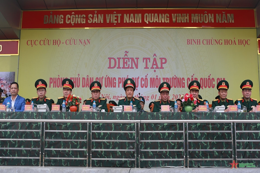 Binh chủng Hóa học diễn tập Phòng thủ dân sự ứng phó sự cố môi trường cấp quốc gia
