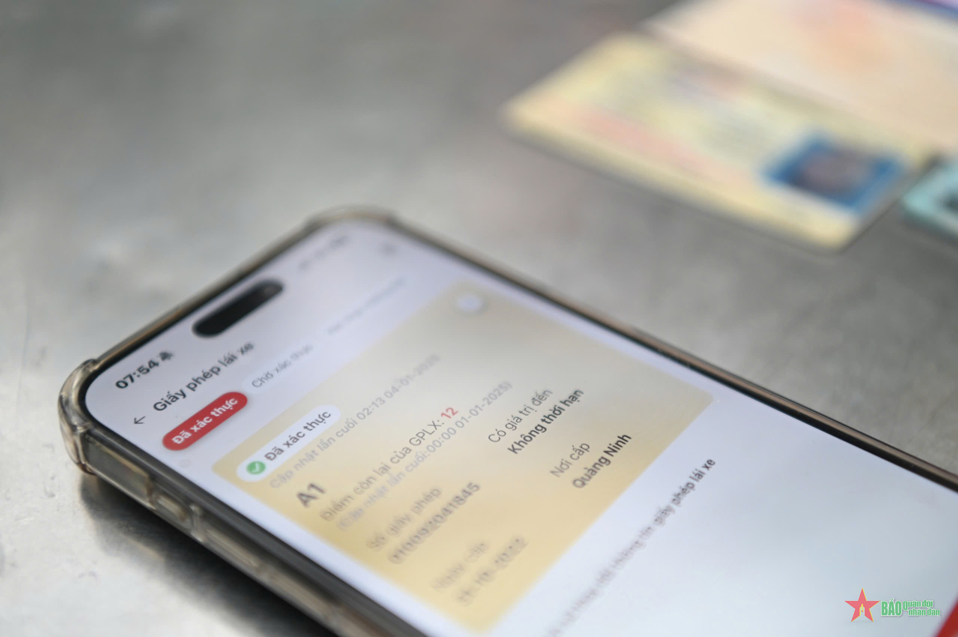 Nhiều tài xế bị trừ điểm giấy phép lái xe khi đi lên đường Vành đai 2 trên cao