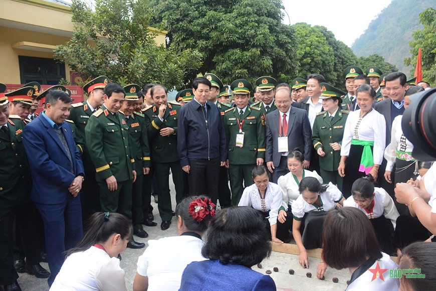 Chủ tịch nước Lương Cường tham dự nhiều hoạt động trong Chương trình “Xuân Biên phòng ấm lòng dân bản”