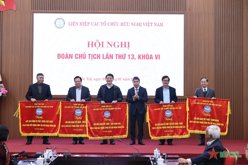Đổi mới mạnh mẽ tư duy, phương thức tổ chức các hoạt động đối ngoại nhân dân
