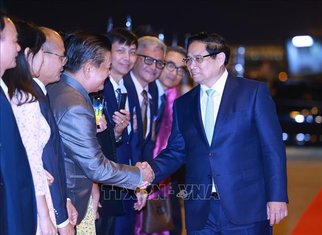 Thủ tướng Phạm Minh Chính hội kiến các đồng chí nguyên lãnh đạo Lào