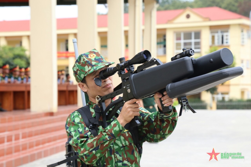 Chủ động đối phó với các phương tiện bay không người lái