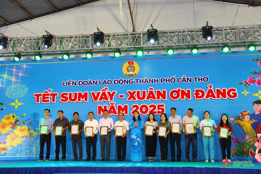 Cần Thơ: Khai mạc chương trình Chợ Tết Công đoàn năm 2025