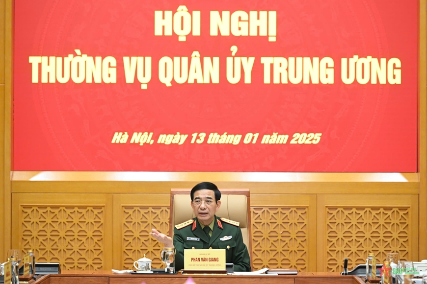Đại tướng Phan Văn Giang chủ trì Hội nghị Thường vụ Quân ủy Trung ương
