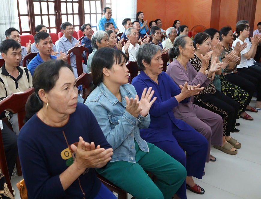 Chủ tịch nước Lương Cường thăm, chúc Tết Đảng bộ, chính quyền và nhân dân tỉnh An Giang