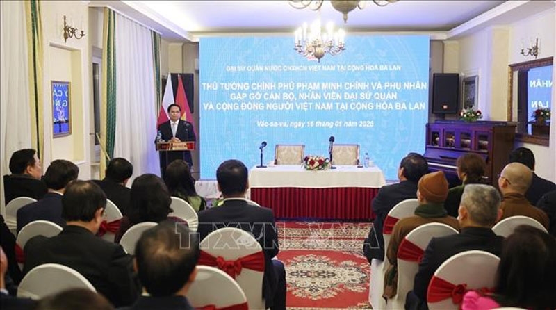 Thủ tướng Phạm Minh Chính và Phu nhân gặp gỡ cộng đồng người Việt Nam tại Ba Lan