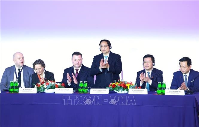 Thủ tướng Phạm Minh Chính dự Diễn đàn doanh nghiệp Ba Lan - Việt Nam