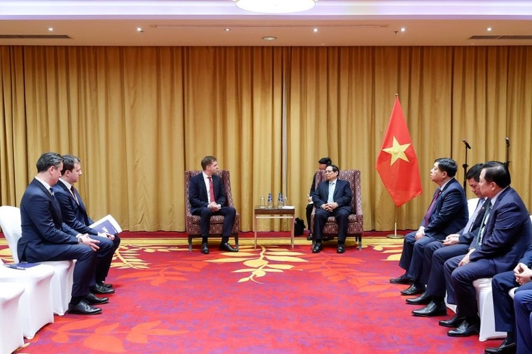 Thủ tướng Phạm Minh Chính tiếp các doanh nghiệp hàng đầu Ba Lan