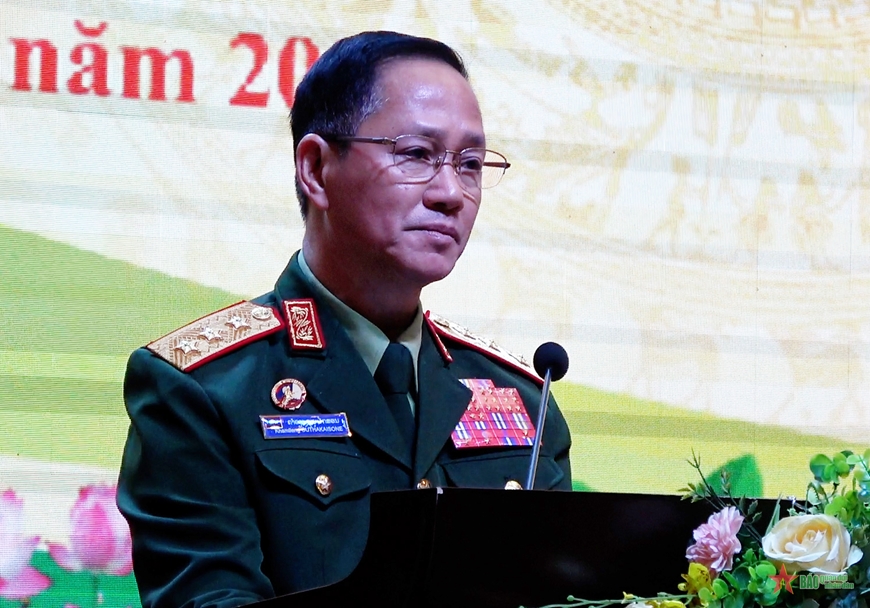 Thượng tướng Lê Quang Minh chủ trì gặp mặt cựu học viên quân sự Lào từng học tại Việt Nam