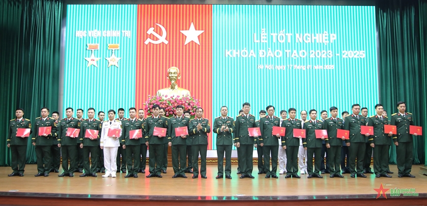 Học viện Chính trị: Trung tướng Nguyễn Văn Bạo chủ trì Lễ tốt nghiệp khóa đào tạo 2023-2025