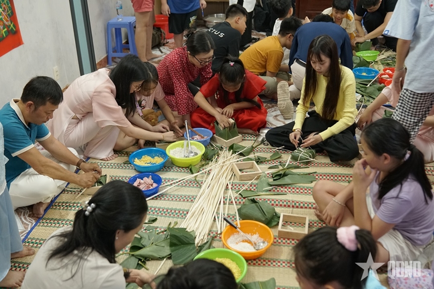 Đưa giá trị truyền thống vào giáo dục hiện đại