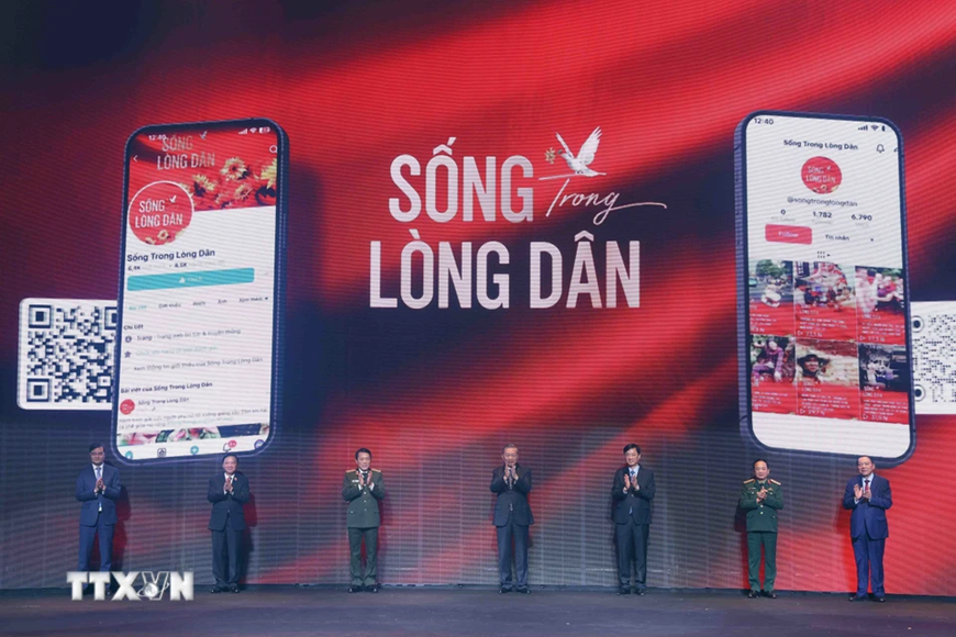 Tổng Bí thư Tô Lâm dự Chương trình giao lưu nghệ thuật chính luận “Sống trong lòng dân”