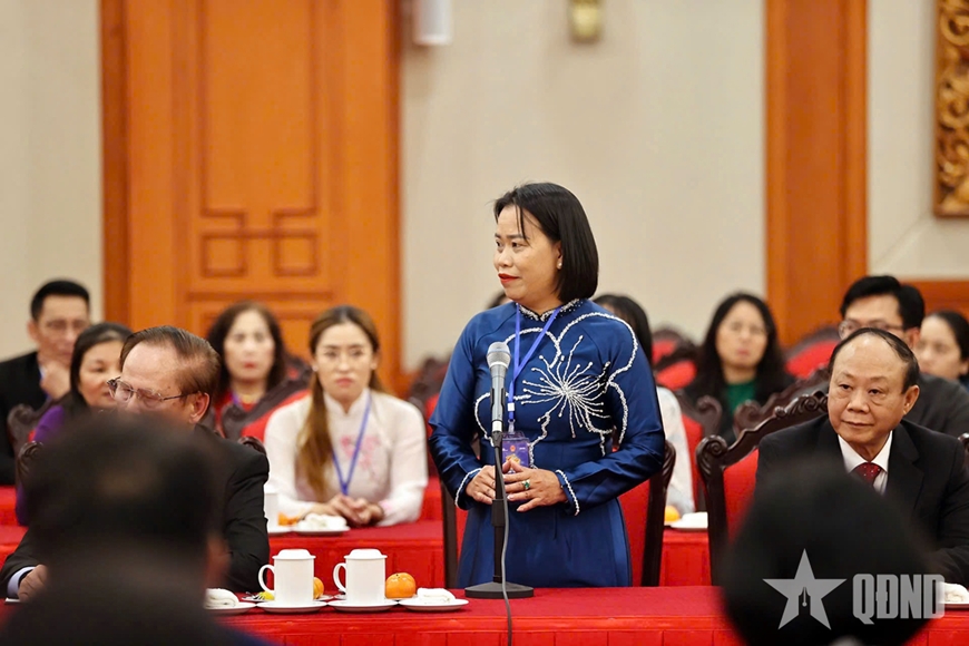 Tổng Bí thư Tô Lâm tiếp đoàn kiều bào tiêu biểu tham dự chương trình Xuân Quê hương 2025