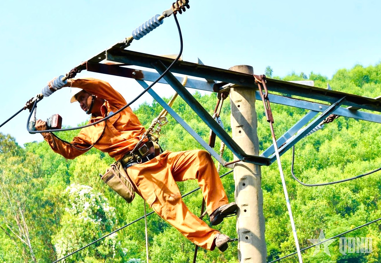 Điện lực Đà Nẵng bảo đảm cấp điện ổn định dịp Tết Nguyên đán