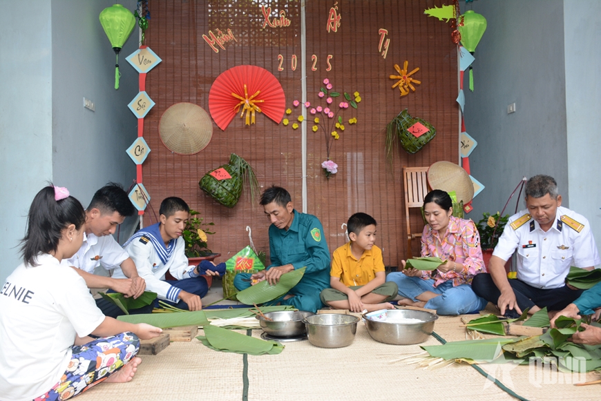 Rộn ràng Tết ở Trường Sa