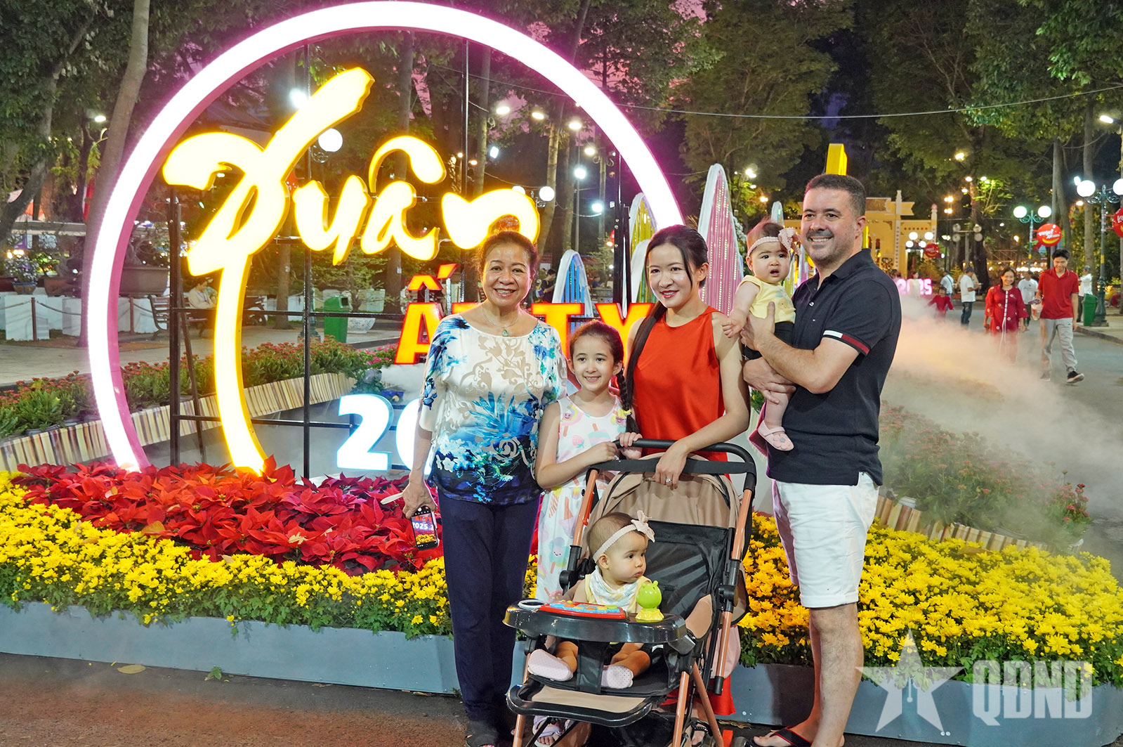 TP Hồ Chí Minh: Đặc sắc hội hoa Xuân “Non sông gấm hoa, vui xuân thái hòa”