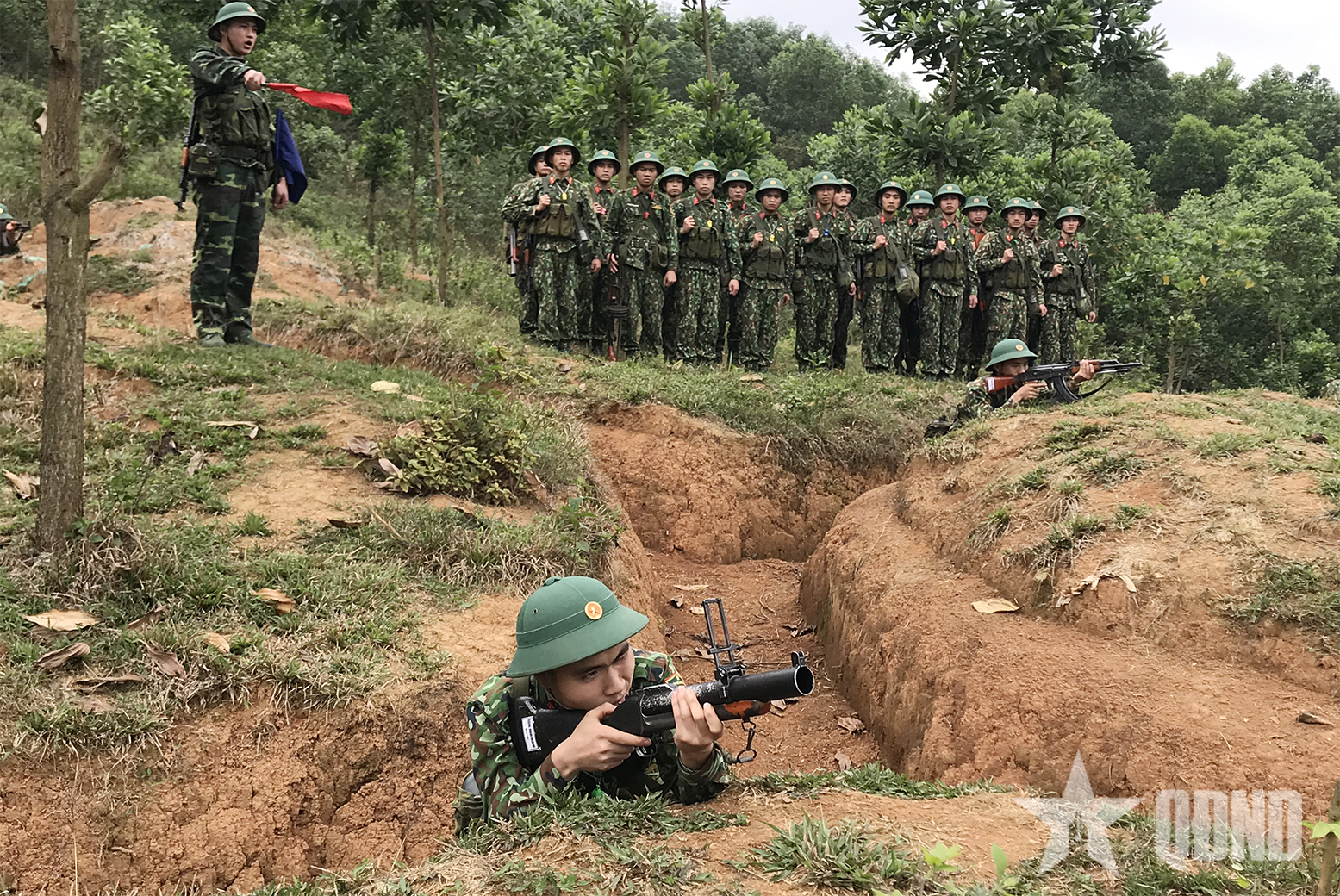 Bản tin thời sự tổng hợp tuần: Toàn quân duy trì nghiêm chế độ sẵn sàng chiến đấu