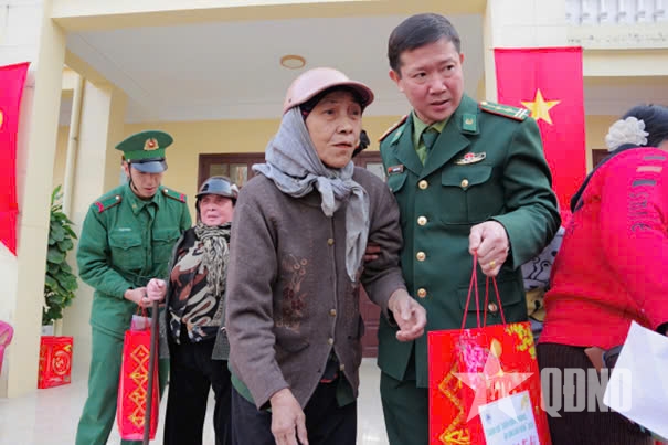 Xây dựng thế trận lòng dân, giữ yên biên giới biển Hải Phòng Xây dựng thế trận lòng dân, giữ yên biên giới biển Hải Phòng