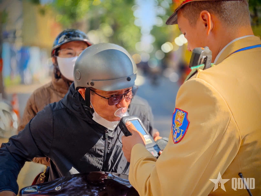 Hà Nội quyết không để rượu bia gây nguy hiểm cho người tham gia giao thông