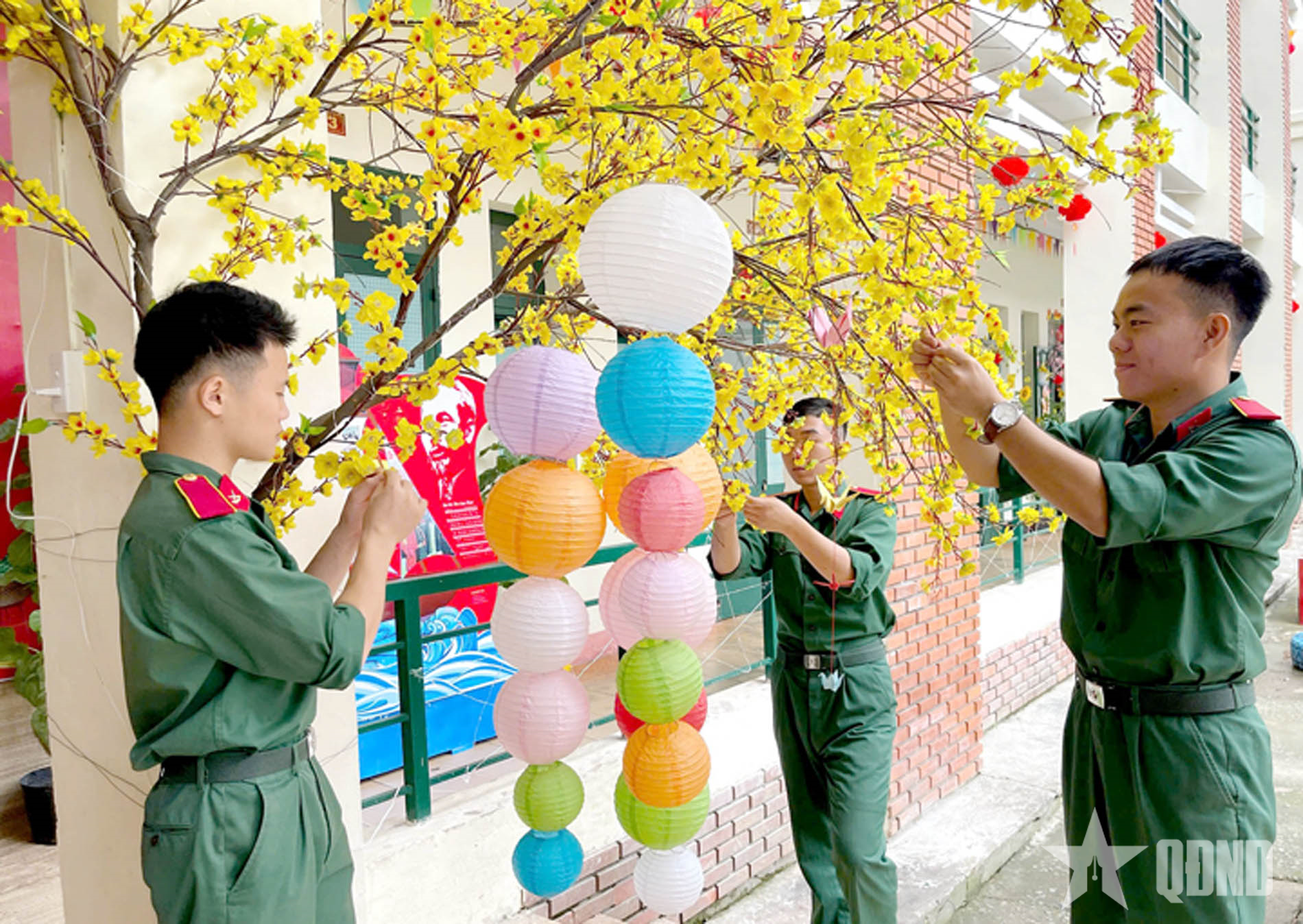 Tết rực rỡ, rộn ràng ở Trường Cao đẳng Hậu cần 2