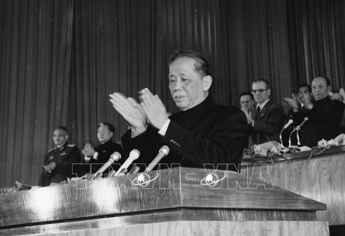 Các kỳ Đại hội của Đảng và những dấu ấn lịch sử - Đại hội lần thứ IV: Hoàn thành giải phóng miền Nam, đưa cả nước đi lên chủ nghĩa xã hội