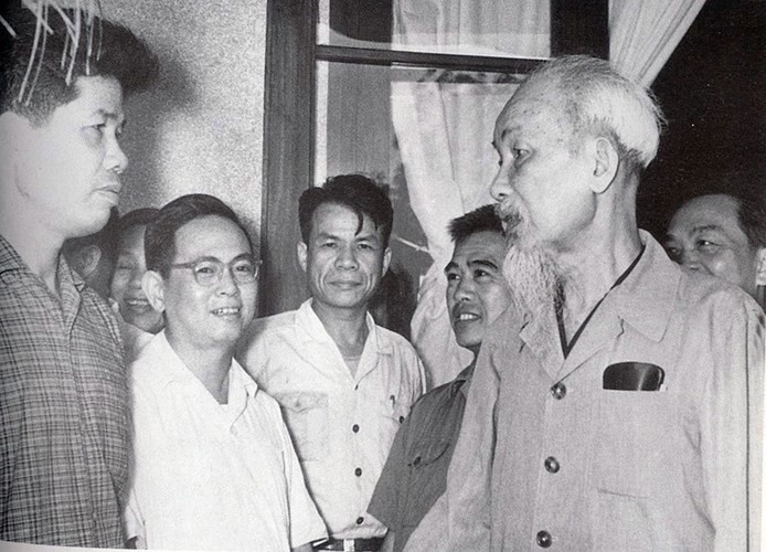 Đồng chí Tổng Bí thư Đỗ Mười - Nhà lãnh đạo xuất sắc, có uy tín lớn của Đảng, Nhà nước và nhân dân ta