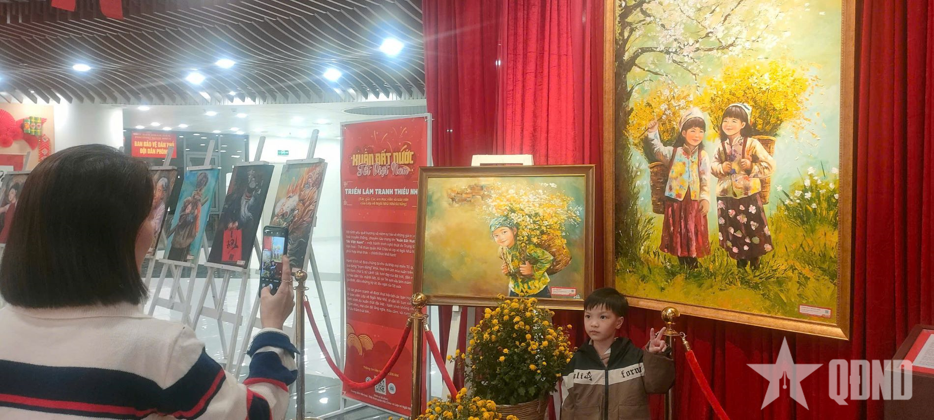 “Xuân đất nước, Tết Việt Nam”