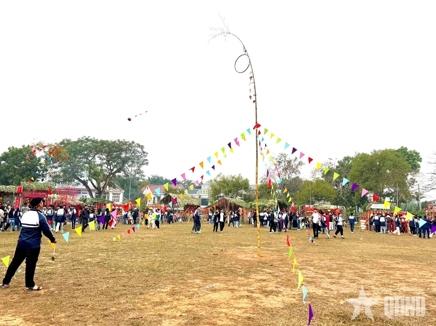 Người trẻ tìm về Tết cổ truyền