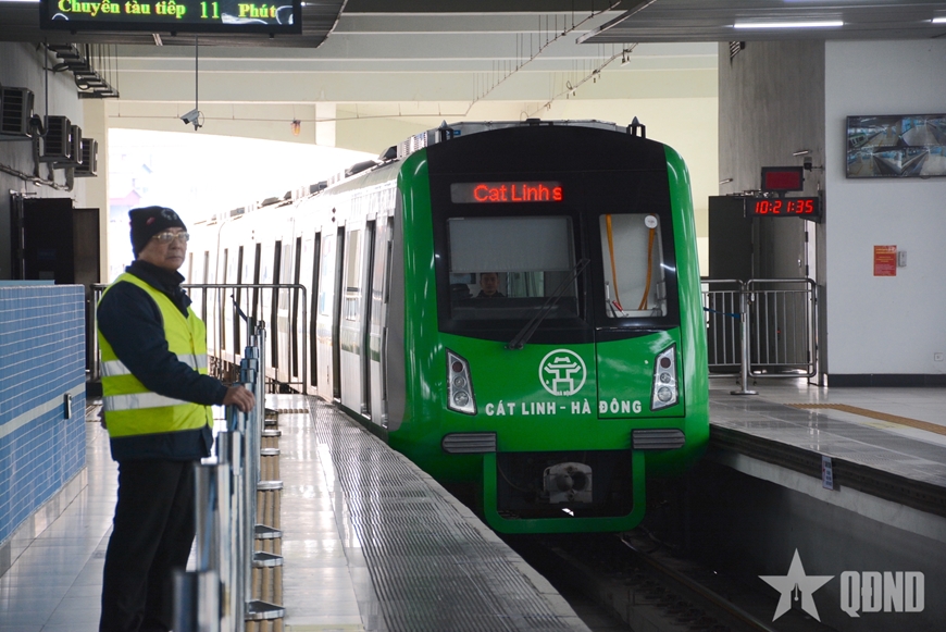 Hanoi Metro vận chuyển hơn 74.000 lượt hành khách dịp Tết Nguyên đán