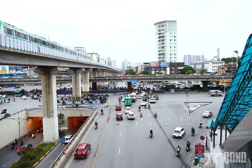 Hà Nội: Giao thông trong ngày đầu đi làm sau Tết