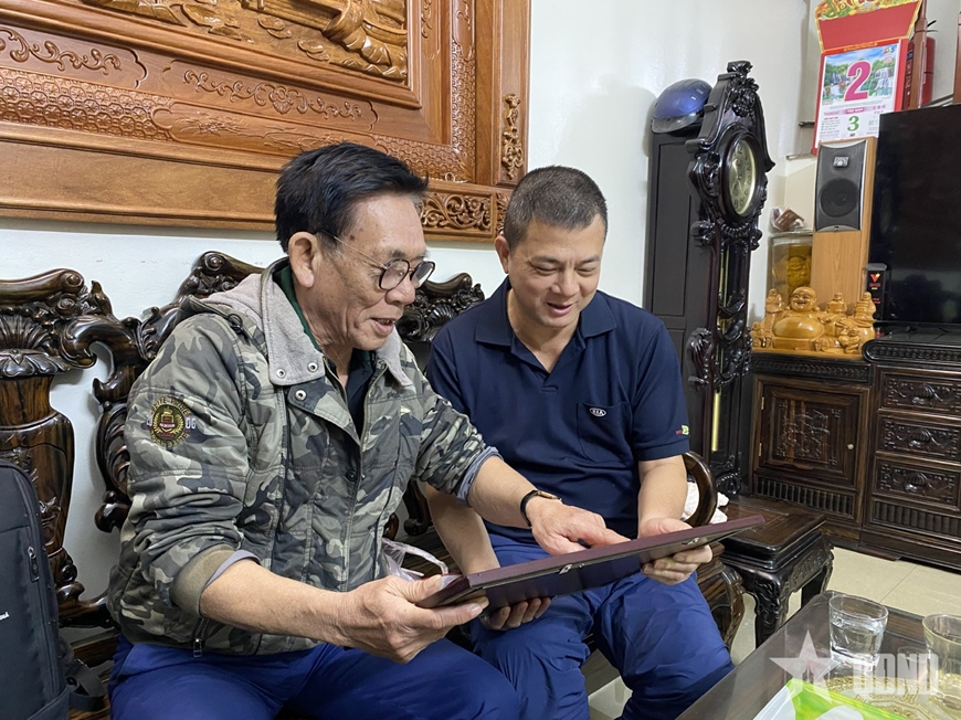 Từ người lính đến nhạc sĩ viết về Hà Nội