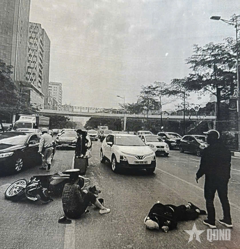 Hành động nhân văn và nguyên tắc pháp luật khi tham gia giao thông
