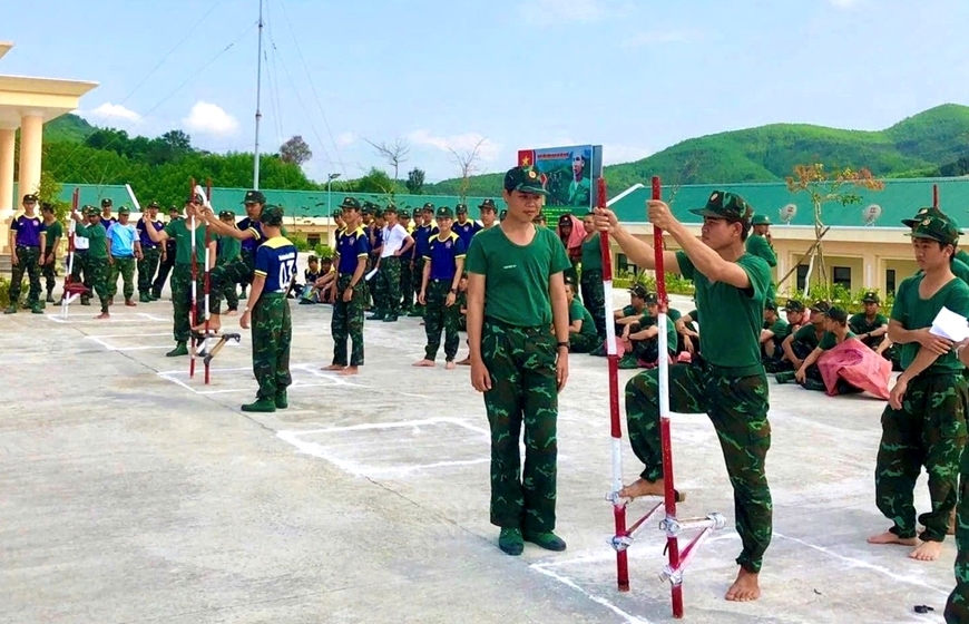 Tạo động lực để bộ đội thi đua
