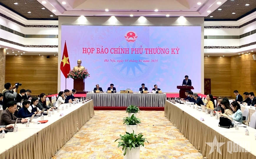 Họp báo Chính phủ: Đủ nguồn bảo đảm để chi trả cho người nghỉ sau khi tinh giản